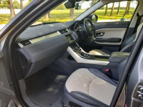 Land Rover Range Rover Evoque 2.0 TD4 SE Tech Auto 4WD Euro 6 (s/s) 5dr 19