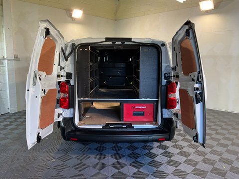 Citroen Dispatch 2.0 BlueHDi 1400 Enterprise Edition XL FWD 3 Euro 6 (s/s) 6dr 9