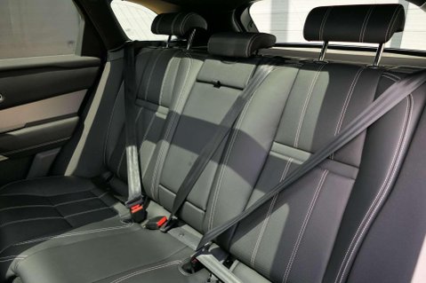 Land Rover Range Rover Velar R-DYNAMIC SE 22