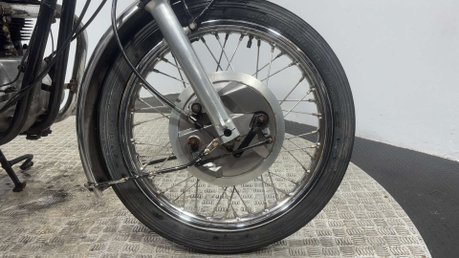 Triumph Bonneville 650 1973 GOOD RUNNING PROJECT BIKE CLASSIC BARN FIND 650CC 10