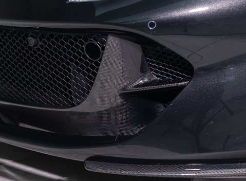 Ferrari 812 Superfast 31