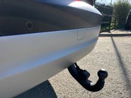 Land Rover Discovery D300 HSE Mhev Panel Van - Full LR Service History 11