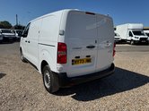 Peugeot Expert MWB L2H1 Low Roof Professional Premium Plus 3100 Air Con EURO 6 10