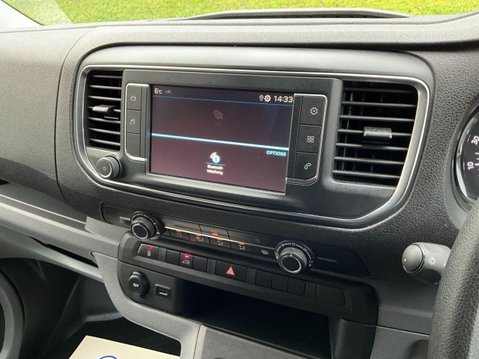 Peugeot Expert 1.5 BLUEHDI PROFESSIONAL L2 129 BHP 28