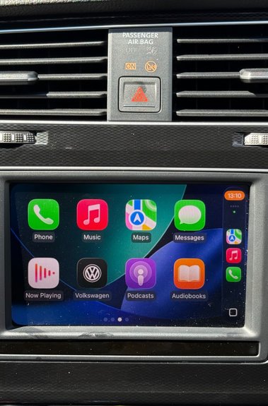 Volkswagen Golf GTI LAUNCH DSG - APPLE CAR PLAY - 2 OWNERS - 9 SERVICES RECORDED 