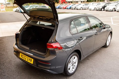 Volkswagen Golf LIFE ETSI DSG 42