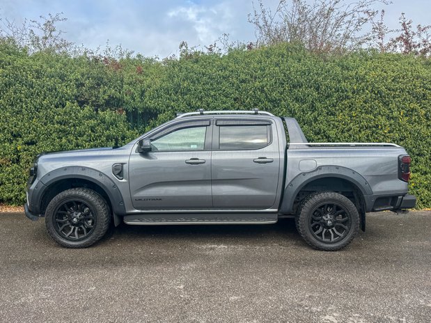 Ford Ranger Wildtrak | Auto | 2 LT | Double Cab | Sensors | Alloys | Tow Bar | EURO 6 6