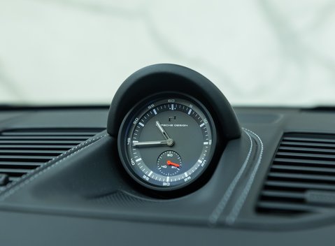 Porsche 911 Targa 50 YEARS PORSCHE DESIGN EDITION (992) 24