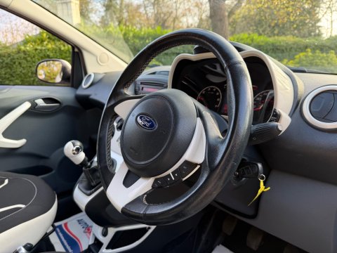 Ford Ka 1.2 Zetec White Edition Euro 6 (s/s) 3dr 22