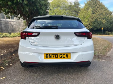 Vauxhall Astra ELITE NAV 18