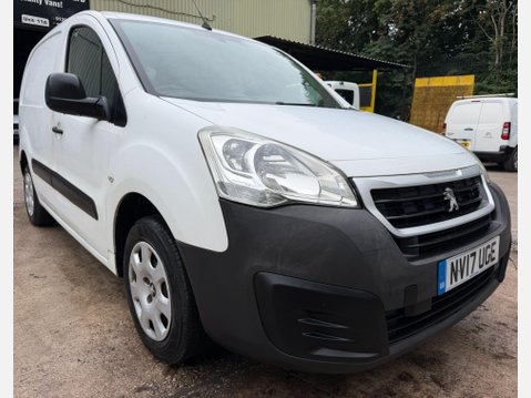 Peugeot Partner 1.6 BlueHDi 854 Professional Panel Van 5dr Diesel Manual L1 (112 g/km, 97.6 3