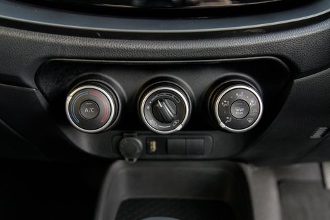 Toyota Aygo X VVT-I PURE 31