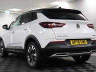 Vauxhall Grandland X SRI NAV 22