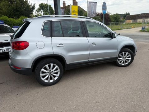 Volkswagen Tiguan 2.0 TDI BlueMotion Tech Match 4WD Euro 5 (s/s) 5dr 11