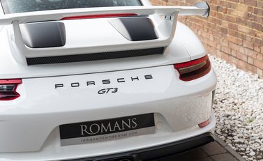 Porsche 911 (991.2) GT3 21