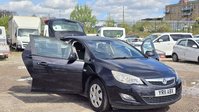 Vauxhall Astra 1.6 16v Exclusiv Hatchback 5dr Petrol Auto Euro 5 (115 ps) 6