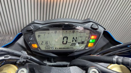 Suzuki GSX-S GSXS750 2018 23K LONG MOT WARRANTY NAKED 750CC 23