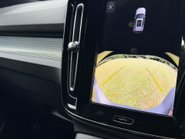 Volvo XC40 B4 PLUS 22