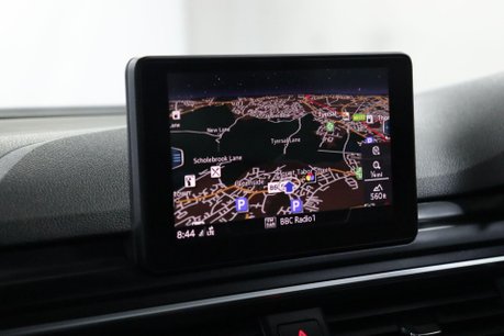 Audi A4 TDI ULTRA SE 38