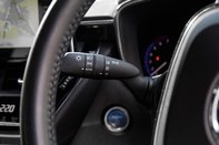 Toyota Corolla ICON TECH 17