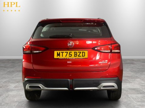 MG ZS 1.5 Hybrid+ SE SUV 5dr Petrol Hybrid Auto Euro 6 (s/s) (196 ps) Air Con - A 6