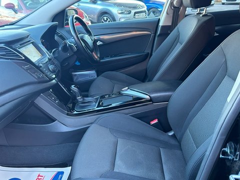 Hyundai i40 CRDI SE NAV BLUE DRIVE 9