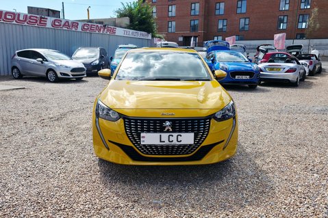 Peugeot 208 1.2 PURETECH ALLURE S/S STUNNING CAR! LOW INSURANCE!MAIN DEALER HISTORY 7