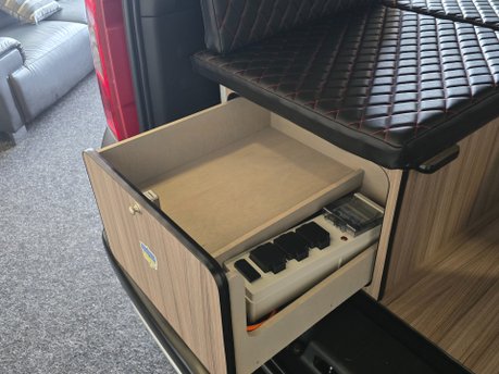 Peugeot Partner TEPEE OUTDOOR HDI 12