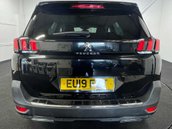 Peugeot 5008 1.2 5008 Allure PureTech S/S Auto 5dr 4