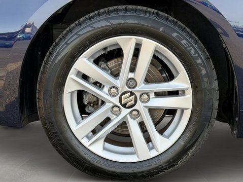 Suzuki Swace 1.8 Hybrid Motion 5dr CVT 14