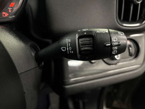 Mini Countryman 1.5 Countryman Cooper Auto 5dr 21