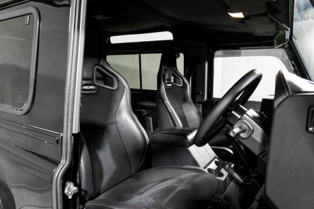 Land Rover Defender 90 TD XS STATION WAGON. TWISTED EDITION. TWISTED UPGRADES. HEATED SEATS. 14