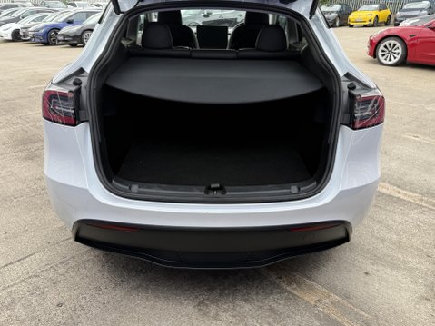 Tesla Model Y (Dual Motor) Long Range SUV 5dr Electric Auto 4WDE (384 bhp) 20