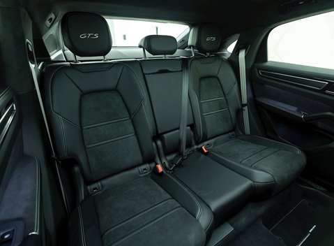 Porsche Cayenne GTS Coupé 11