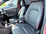 Hyundai KONA 1.6T PREMIUM GT 11