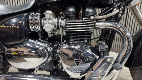 Triumph Bonneville 2013 ONLY 13K 1 OWNER LONG MOT MID-WEIGHT CRUISER BIKE 865CC 32