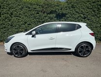 Renault Clio 0.9 TCe Iconic Hatchback 5dr Petrol Manual Euro 6 (s/s) (90 ps) 30