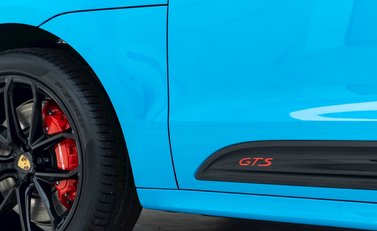 Porsche Macan GTS 25