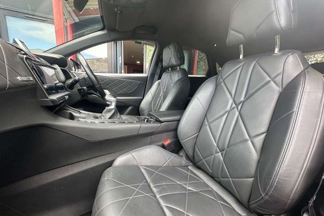 DS DS 7 1.5 BlueHDi Prestige Crossback 5dr Diesel Manual Euro 6 (s/s) (130 ps) 31