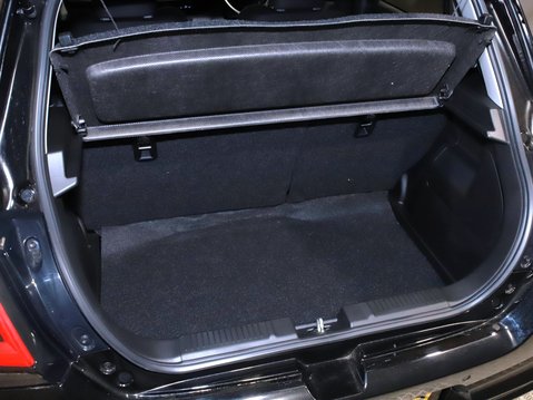 Suzuki Swift 1.2 Mild Hybrid Motion 5dr 34