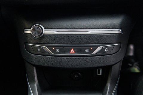 Peugeot 308 PURETECH S/S ALLURE DIGITAL 35