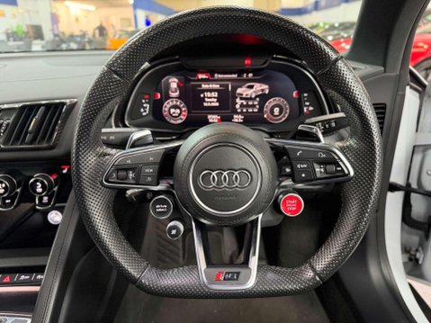Audi R8 5.2 FSI V10 Performance Coupe 2dr Petrol S Tronic quattro Euro 6 (s/s) (620 29