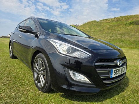 Hyundai i30 1.6 CRDi Blue Drive Premium Tourer DCT Euro 6 (s/s) 5dr 5