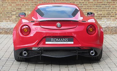Alfa Romeo 4C Launch Edition 9