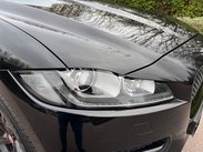 Jaguar F-Pace 2.0 D180 R-Sport Auto AWD Euro 6 (s/s) 5dr 51