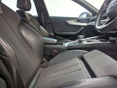 Audi A4 2.0 A4 S Line TDI Quattro Semi-Auto 4WD 5dr 29
