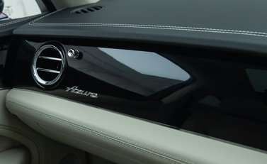 Bentley Bentayga V8 AZURE 30