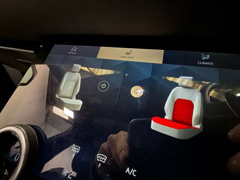 Land Rover Range Rover Evoque 2.0 Range Rover Evoque R-Dynamic SE D MHEV Auto 4WD 5dr 21