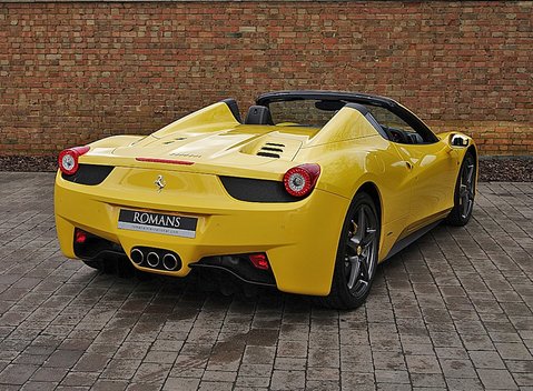 Ferrari 458 Spider 27