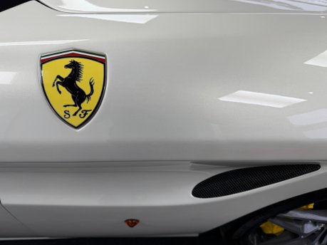 Ferrari California California T 22